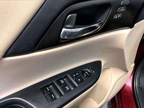 Used 2015 Honda Accord EX-L image 31