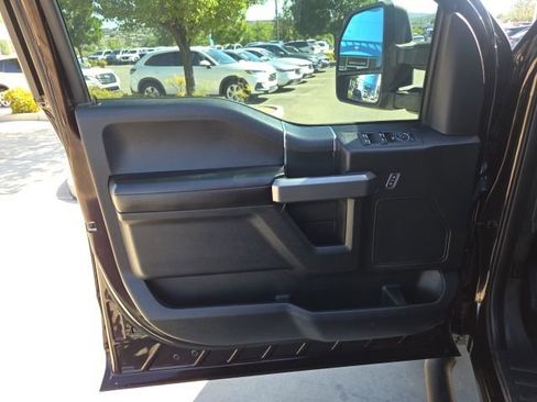 Used 2018 Ford F150 XLT w/ Equipment Group 302A Luxury AWD/4WD image 13