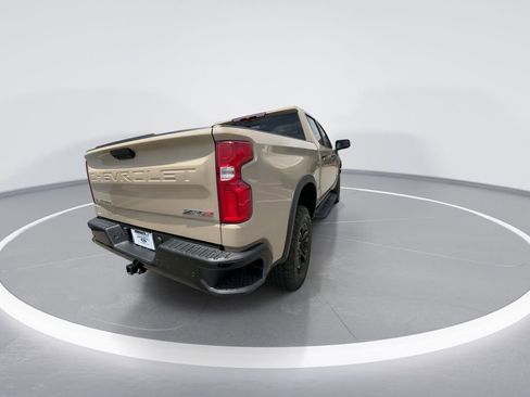 Used 2022 Chevrolet Silverado 1500 ZR2 AWD/4WD image 8