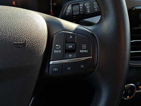 Certified 2025 Ford Escape Active image 24