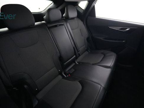 Used 2025 Kia EV6 Light AWD/4WD image 5