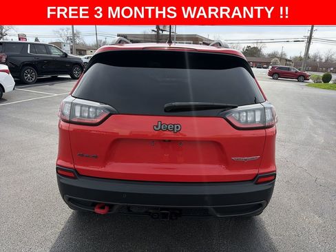 Used 2019 Jeep Cherokee Trailhawk AWD/4WD image 30