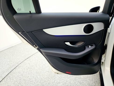 Certified 2021 Mercedes-Benz GLC 300 4MATIC image 22