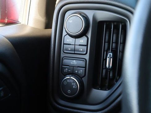 Used 2024 Chevrolet Silverado 1500 Custom Trail Boss image 35