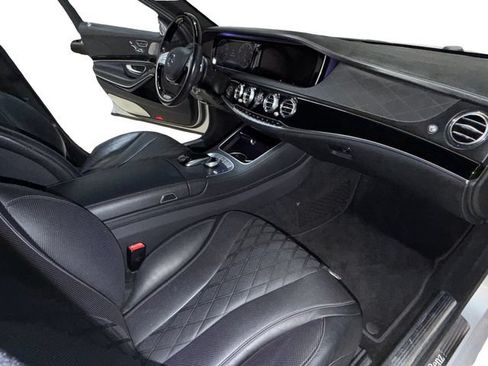 Used 2016 Mercedes-Benz Maybach S 600 image 16