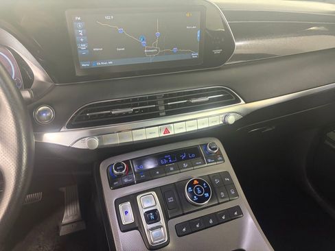 Used 2020 Hyundai Palisade Limited AWD/4WD image 2