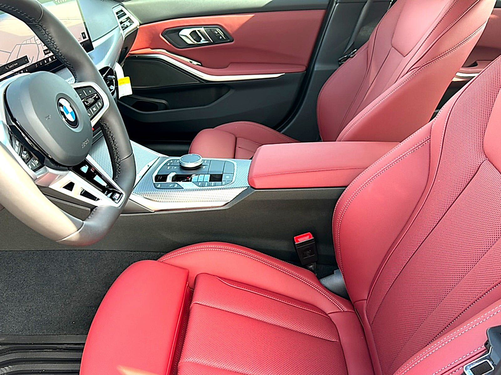 New 2026 BMW 330i Sedan w/ M Sport Package RWD image 10