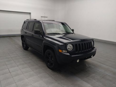 Used 2015 Jeep Patriot Sport image 13