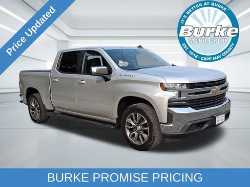 Certified 2022 Chevrolet Silverado 1500 LT AWD/4WD image 1