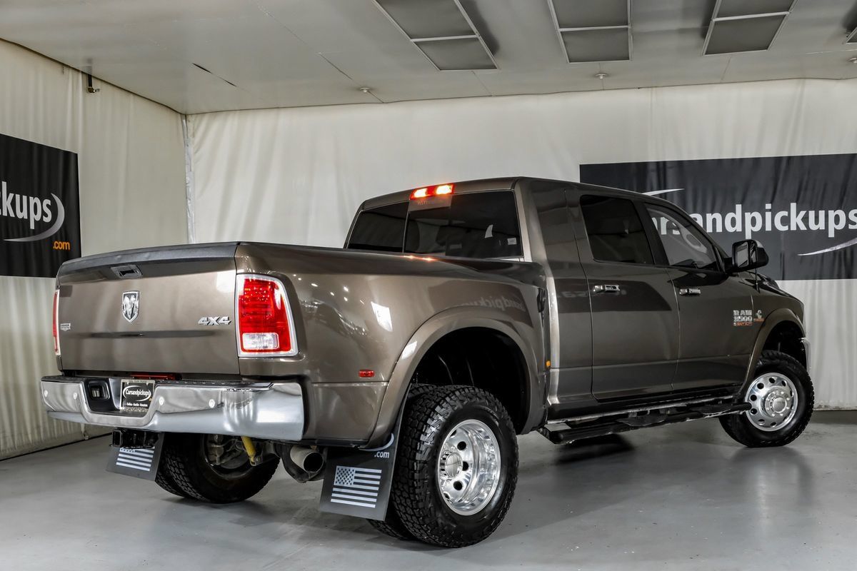 Used 2018 RAM 3500 Laramie AWD/4WD image 8