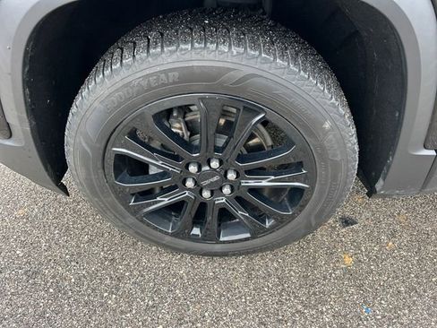 Used 2022 GMC Acadia SLT w/ Elevation Edition image 58