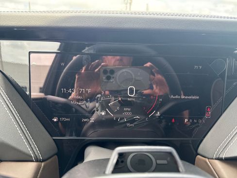 New 2026 GMC Yukon Denali Ultimate AWD/4WD image 11