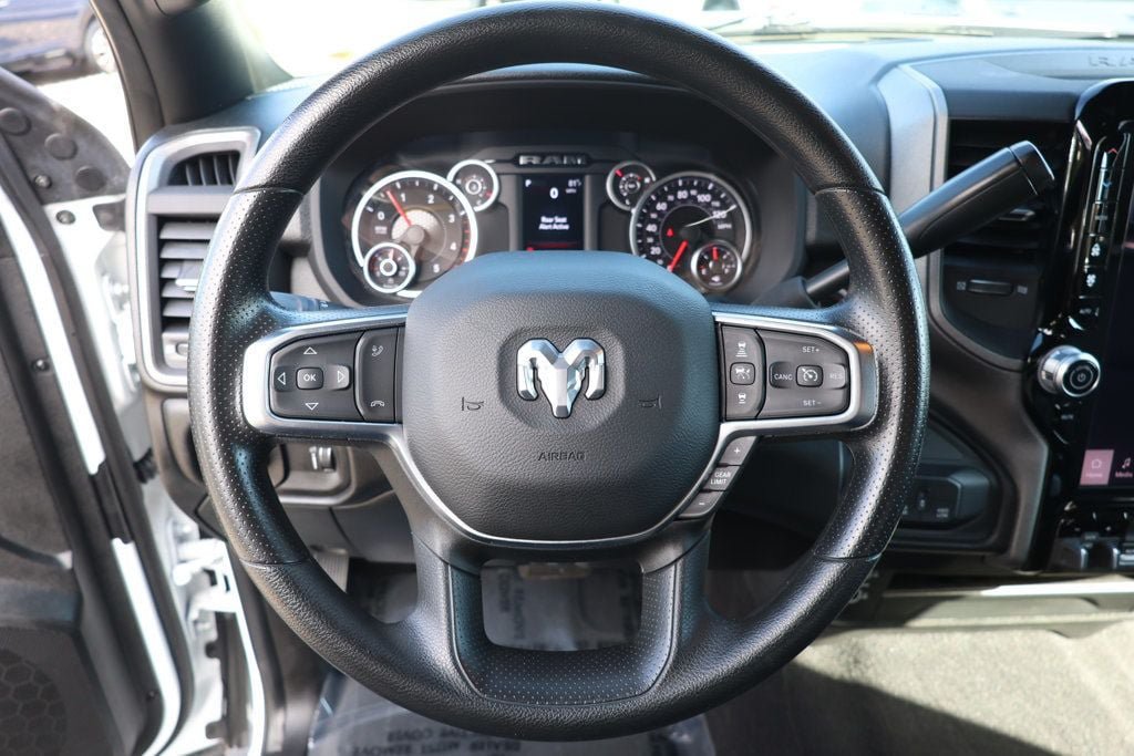 Used 2026 RAM 3500 Tradesman AWD/4WD image 12