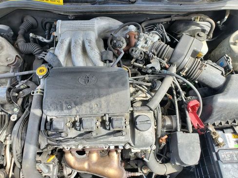 Used 2000 Toyota Camry LE image 39