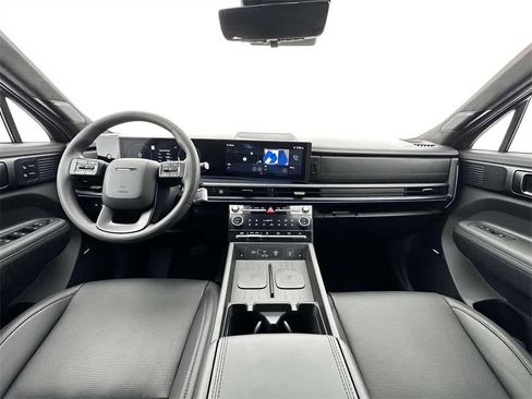 New 2025 Hyundai Santa Fe Calligraphy image 13