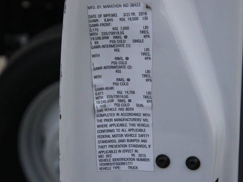 Used 2016 Ford F550 4x4 Crew Cab Super Duty image 53
