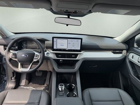 New 2026 Ford Explorer Active w/ Active Comfort Package AWD/4WD image 12