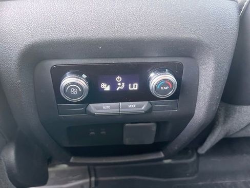 Used 2025 GMC Acadia Elevation w/ Elevation Premium Package image 11