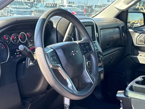 Used 2021 Chevrolet Silverado 1500 Custom Trail Boss w/ Safety Confidence Package image 8