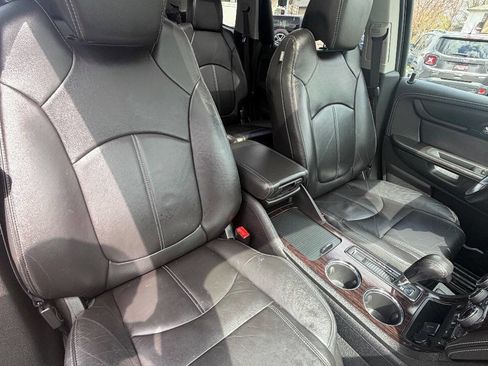 Used 2016 Chevrolet Traverse LT AWD/4WD image 34