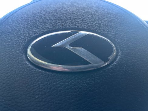 Used 2017 Kia Cadenza Technology FWD image 30