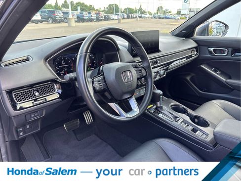 Used 2024 Honda Civic Sport Touring image 2