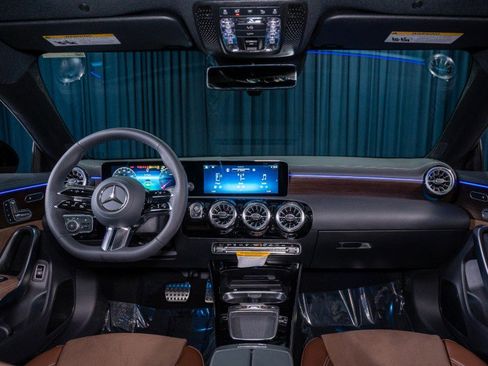 Certified 2026 Mercedes-Benz CLA 250 image 25