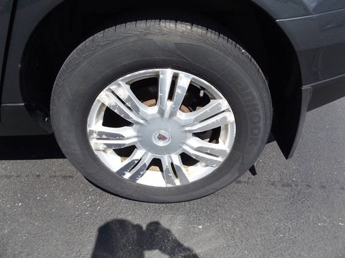 Used 2010 Cadillac SRX Luxury image 17