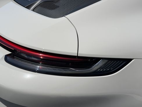 Certified 2022 Porsche 911 GT3 RWD image 14
