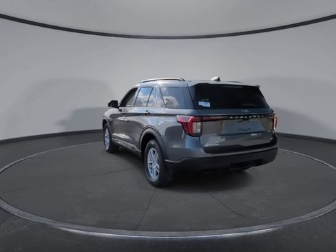 New 2026 Ford Explorer Active image 7