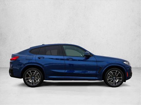 Used 2023 BMW X4 xDrive30i w/ M Sport Package image 4