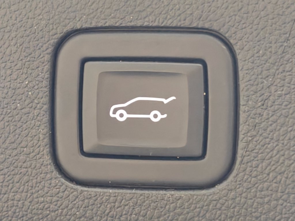 Used 2024 GMC Yukon XL Denali w/ Max Trailering Package AWD/4WD image 40