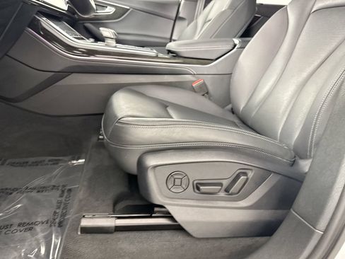Used 2025 Audi Q7 3.0T Premium Plus w/ Premium Plus Package AWD/4WD image 27