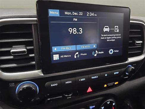 New 2026 Hyundai Venue SE image 24