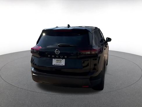 Used 2025 Nissan Rogue SV FWD image 12