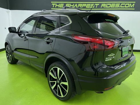 Used 2018 Nissan Rogue Sport SL image 7