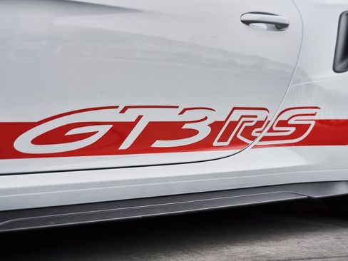 Used 2025 Porsche 911 GT3 RS w/ Weissach Package image 10