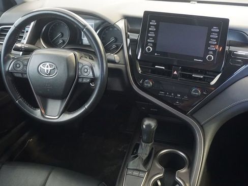 Used 2023 Toyota Camry SE FWD image 25