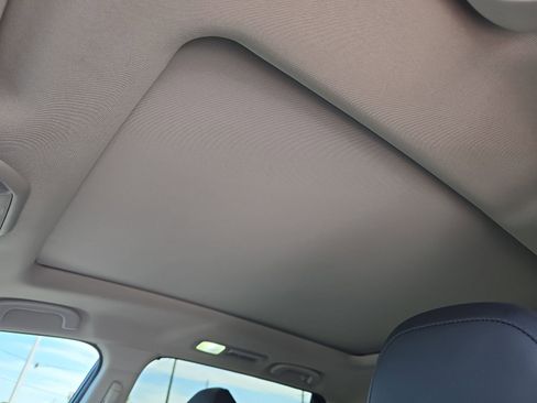 Used 2024 Subaru Ascent Limited w/ Technology Package image 16