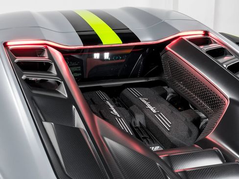 Used 2024 Lamborghini Revuelto AWD/4WD image 55