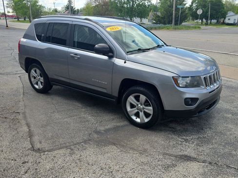 Used 2016 Jeep Compass Sport w/ Power Value Group FWD image 10