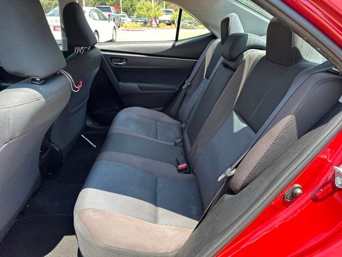 Used 2018 Toyota Corolla LE FWD image 10
