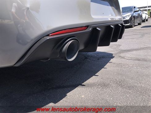 Used 2019 Chrysler 300 S RWD image 27