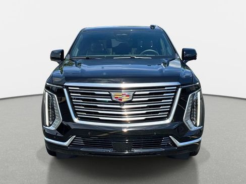 Certified 2025 Cadillac Escalade Premium Luxury Platinum AWD/4WD image 9
