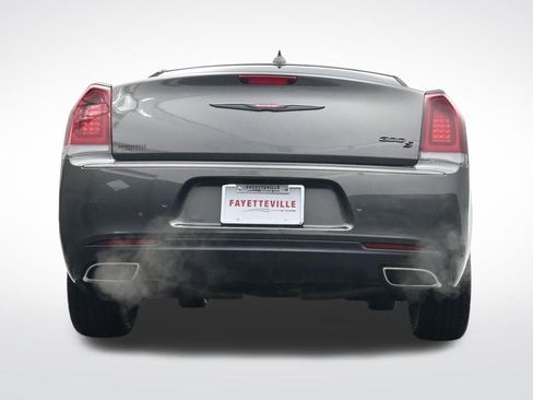 Used 2023 Chrysler 300 S image 31