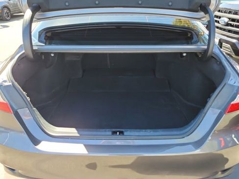Used 2020 Toyota Camry LE w/ Carpet Mat Package image 19