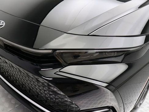 Certified 2026 Toyota Crown XLE image 3