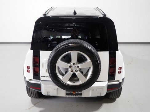 Used 2024 Land Rover Defender 110 S AWD/4WD image 7
