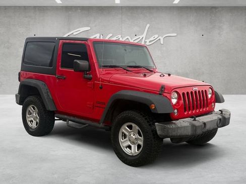 Used 2016 Jeep Wrangler Sport w/ Trailer Tow Group AWD/4WD image 2