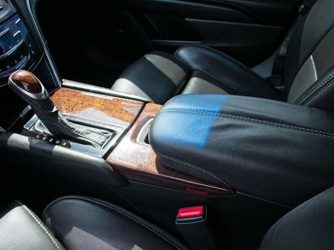 Used 2016 Cadillac XTS Premium FWD image 25